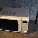 173 1059 Microvågsugn